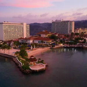 sunset-jamaica-grande-resort-spa.greaterantilleshotels.net/